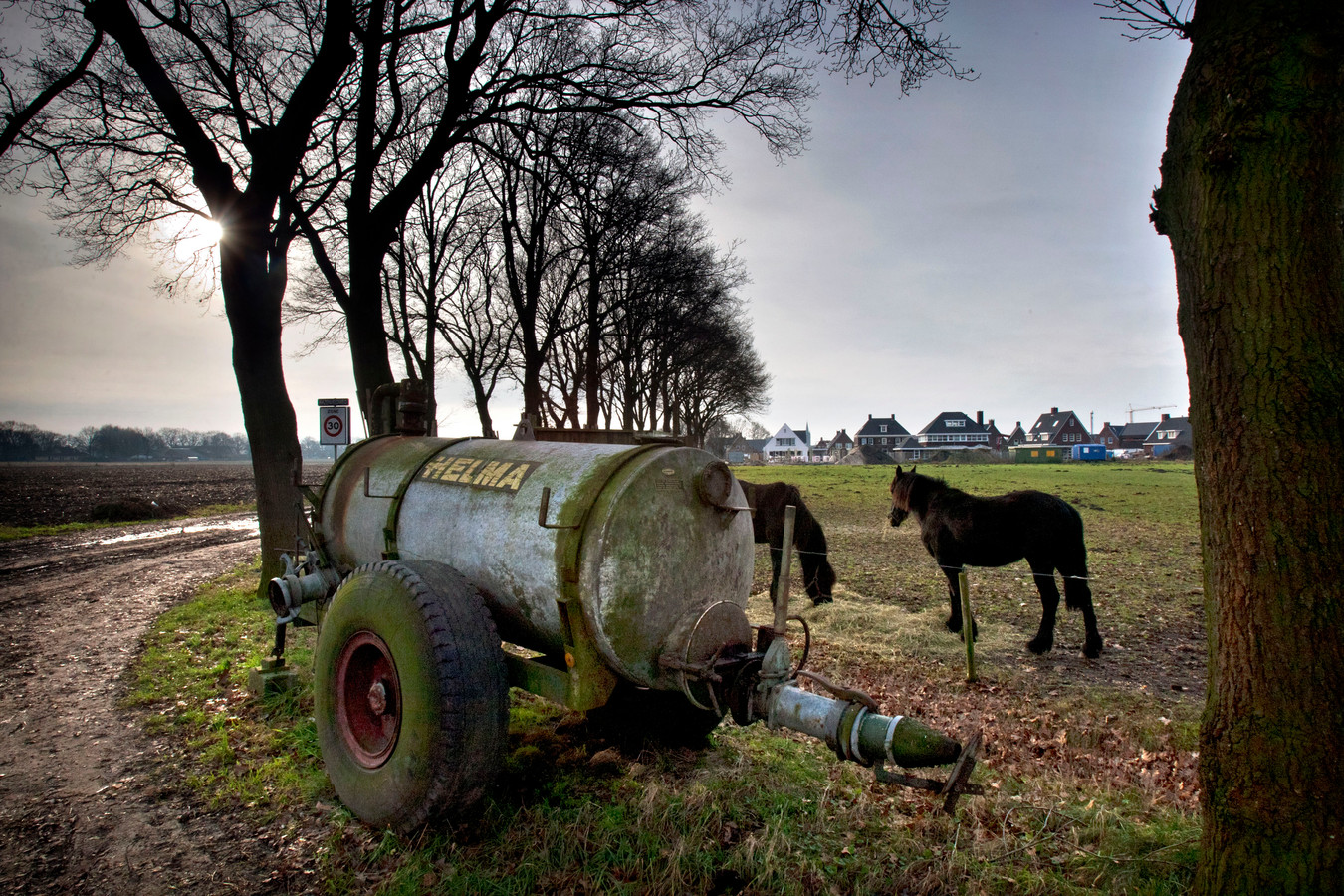 Deurne Wint tien Rechtszaken Over Noodwoningen Eigenaren Staan Met 