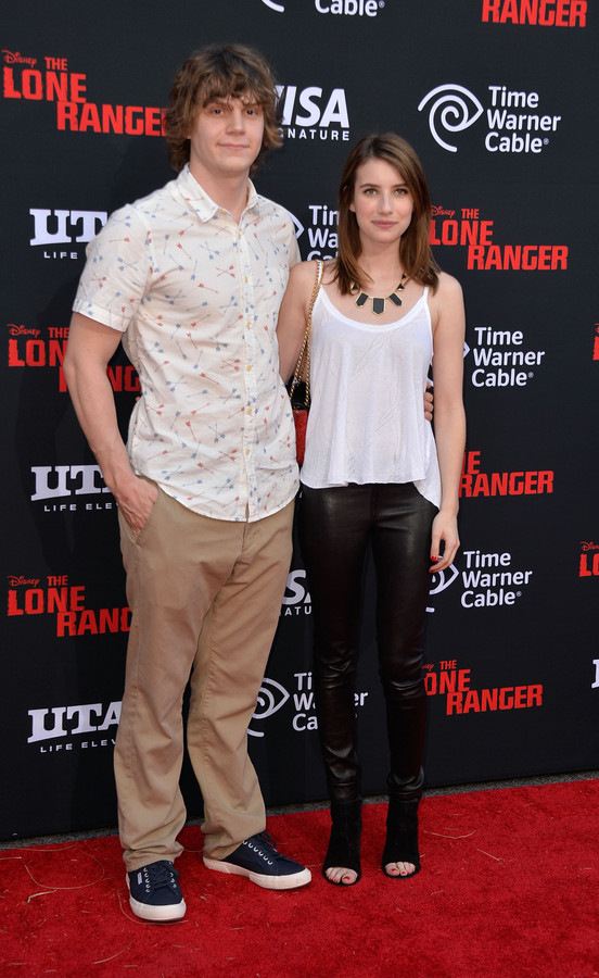 Emma Roberts gaat trouwen Foto hln.be