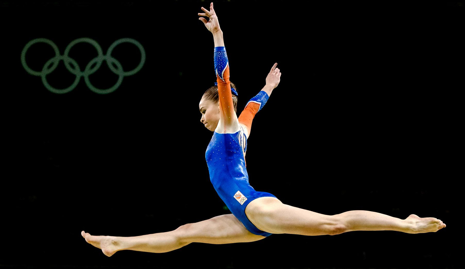 вольные упражнения гимнастика музыка. вольные упражнения гимнастика музыка. вольные упражнения гимнастика музыка. мужская спортивная гимнастика вольные упражнения. вольные упражнения гимнастика музыка.