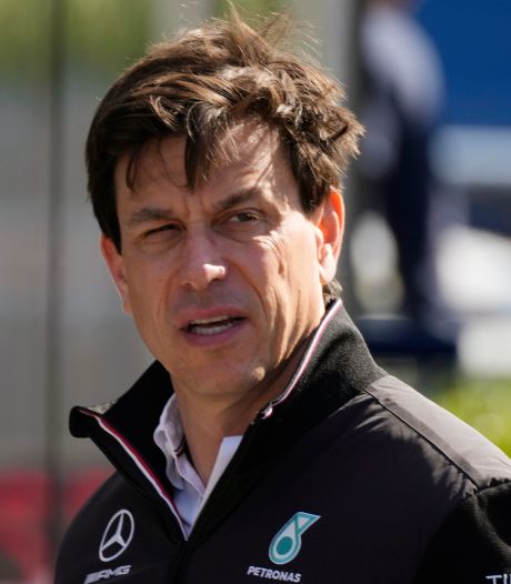 Mercedes-baas Toto Wolff wil driemaal per jaar racen in China: ‘Een fantastische markt’