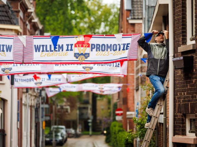 Promotie van Willem II is nog niet zeker, maar in Tilburgse straat hangen al 24 (!) feestbanners