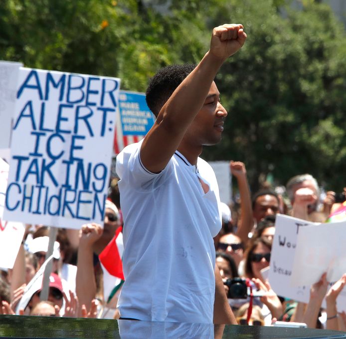 John Legend tijden de protesten in Los Angeles.