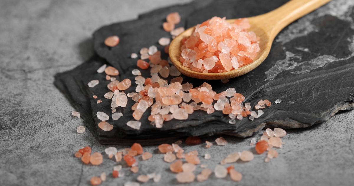 Strooi je best roze himalayazout, (Keltisch) zeezout of gewoon tafelzout over je gerechten