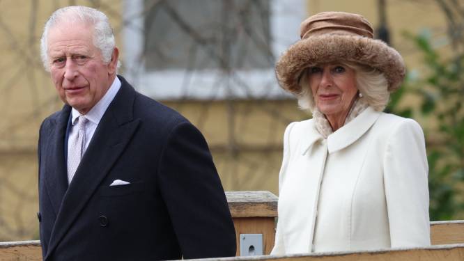 ANALYSE. "Charles ziet Edward als een minderwaardige royal": zo gaat het in Buckingham Palace, zes maanden na de dood van de Queen 