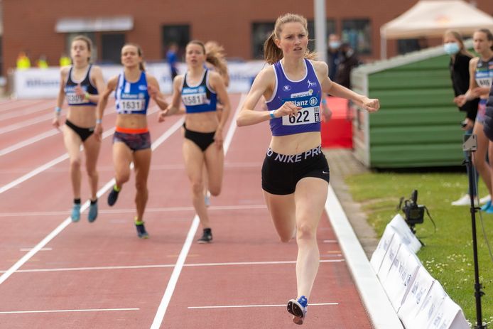 Annelies Nijssen (622) was met ruime voorsprong de beste op de 800m.
