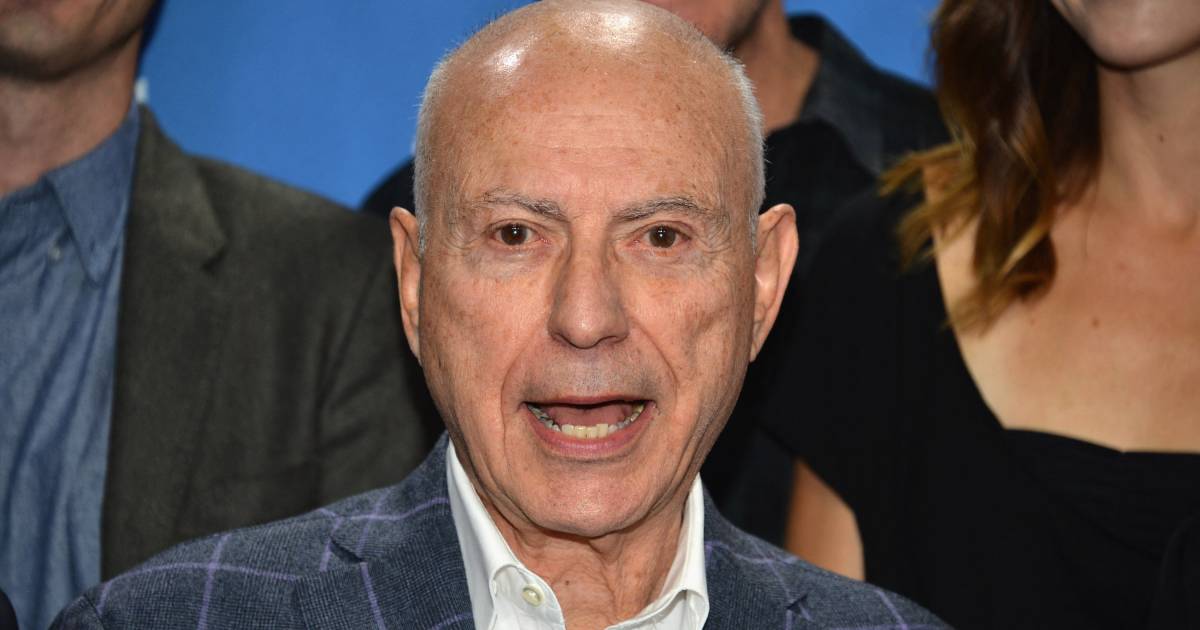 Actor Alan Arkin Passes Away at 89: Remembering His Legacy - World