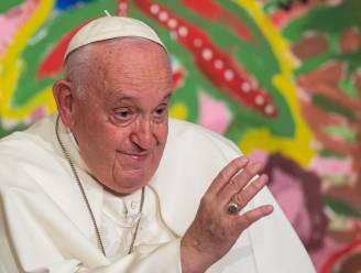 Paus Franciscus (86) annuleert audiënties wegens koorts