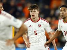 Droomavond voor Niels Hartman na debuut voor Gibraltar in de Kuip: ‘Heel indrukwekkend’
