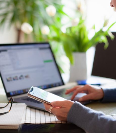 Maarten (26) sloot zelf z'n hypotheek af en bespaarde 2000 euro: 'Ik vond het niet moeilijk’