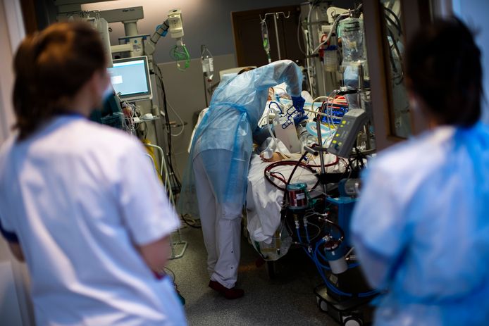 Un patient covid aux soins intensifs à l'hôpital Erasme, en avril dernier. (Illustration).
