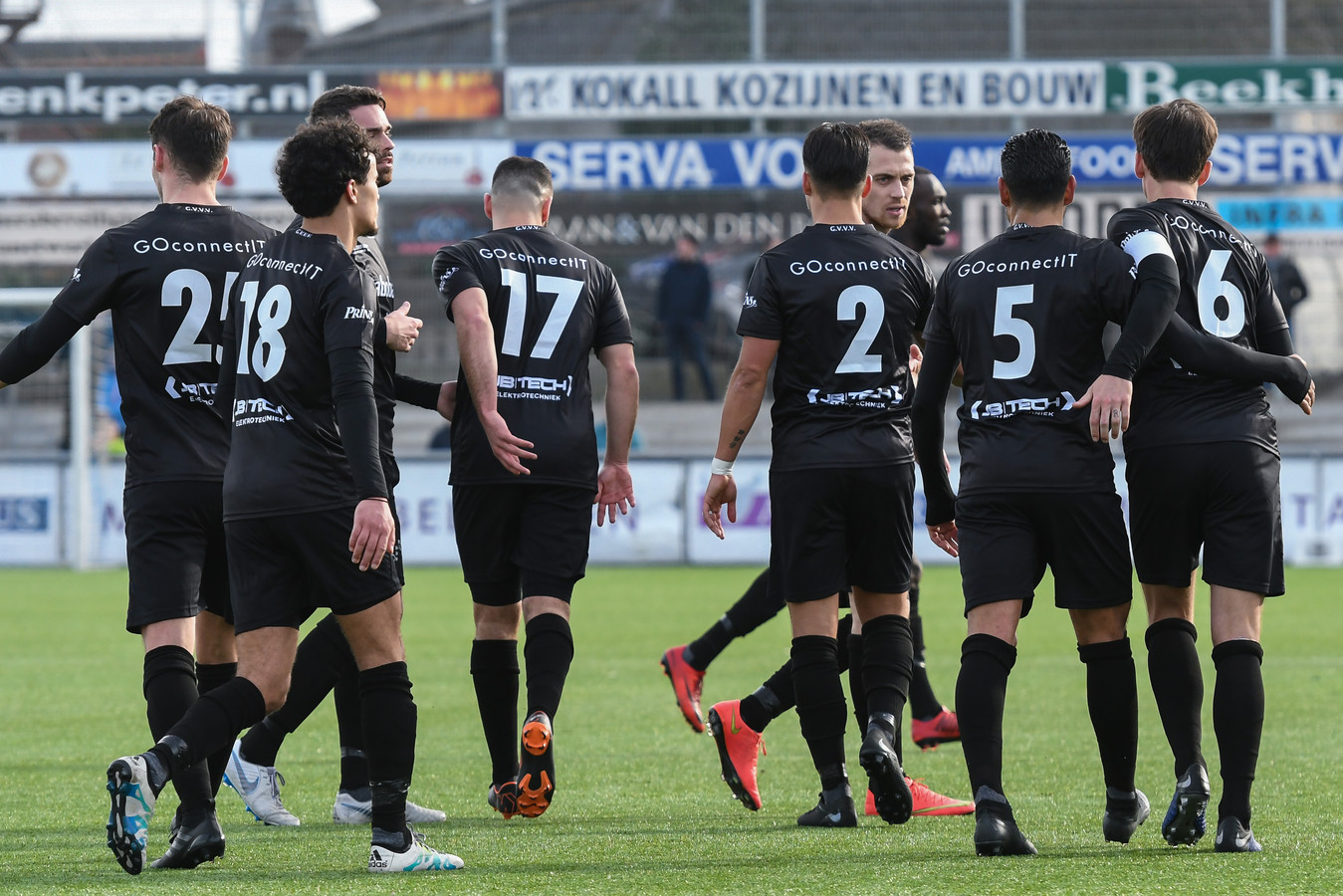 gvvv-denkt-aan-stadionverbod-voor-dronken-supporters-foto-ad-nl