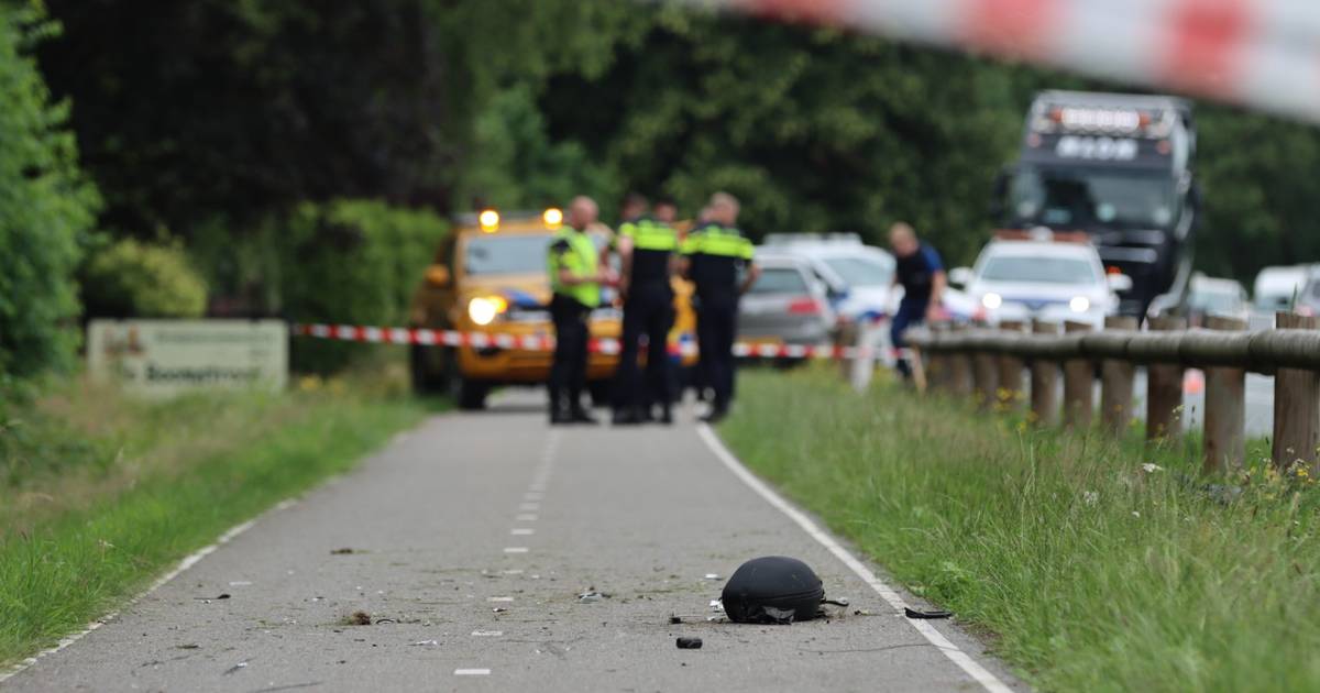 Motorrijder overleden bij eenzijdig ongeluk tussen Otterlo en Ede.