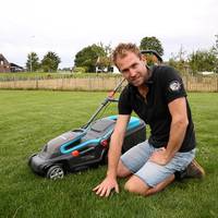 Boer Tom: “Op deze hoogte kun je het beste je gras maaien”