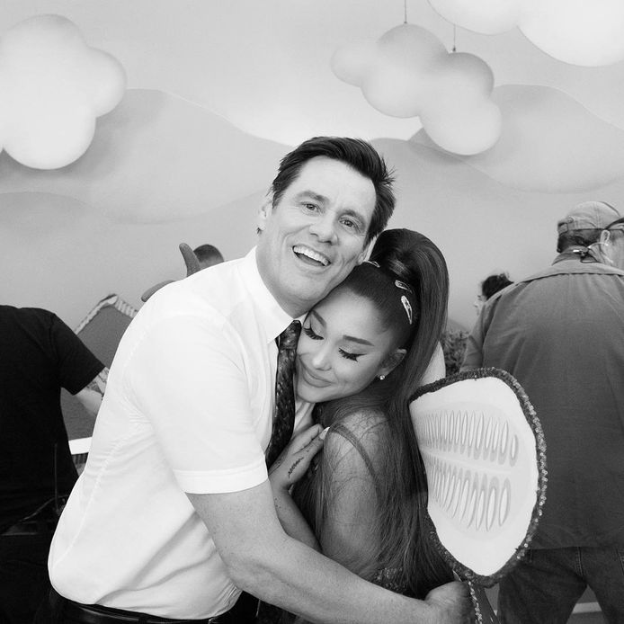 Ariana Grande ontmoet idool Jim Carrey