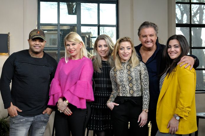 Brace, Anne-Marie Jung, OG3NE en Rene Froger tijdens de kick-off van Vet Fit.