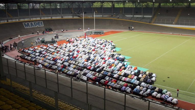 Perché i musulmani d'Italia hanno chiuso l'Islam da garage?