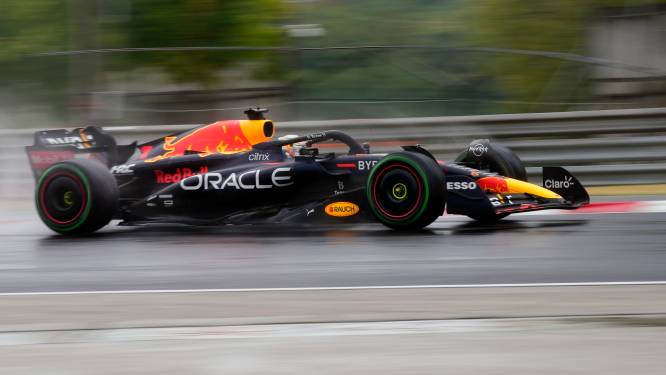 Max Verstappen vierde in natte slottraining, Nicholas Latifi verrassend het snelst