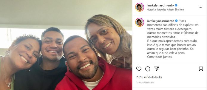 Kely Nascimento deelde via Instagram een aantal foto's met familieleden vanuit de ziekenhuiskamer van Pelé.