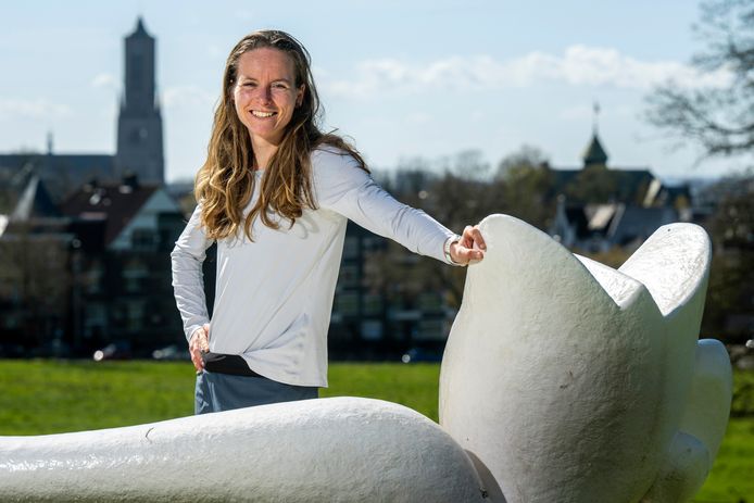 Anne Luijten heeft een dagje vrij na haar gouden marathon in Rotterdam ...