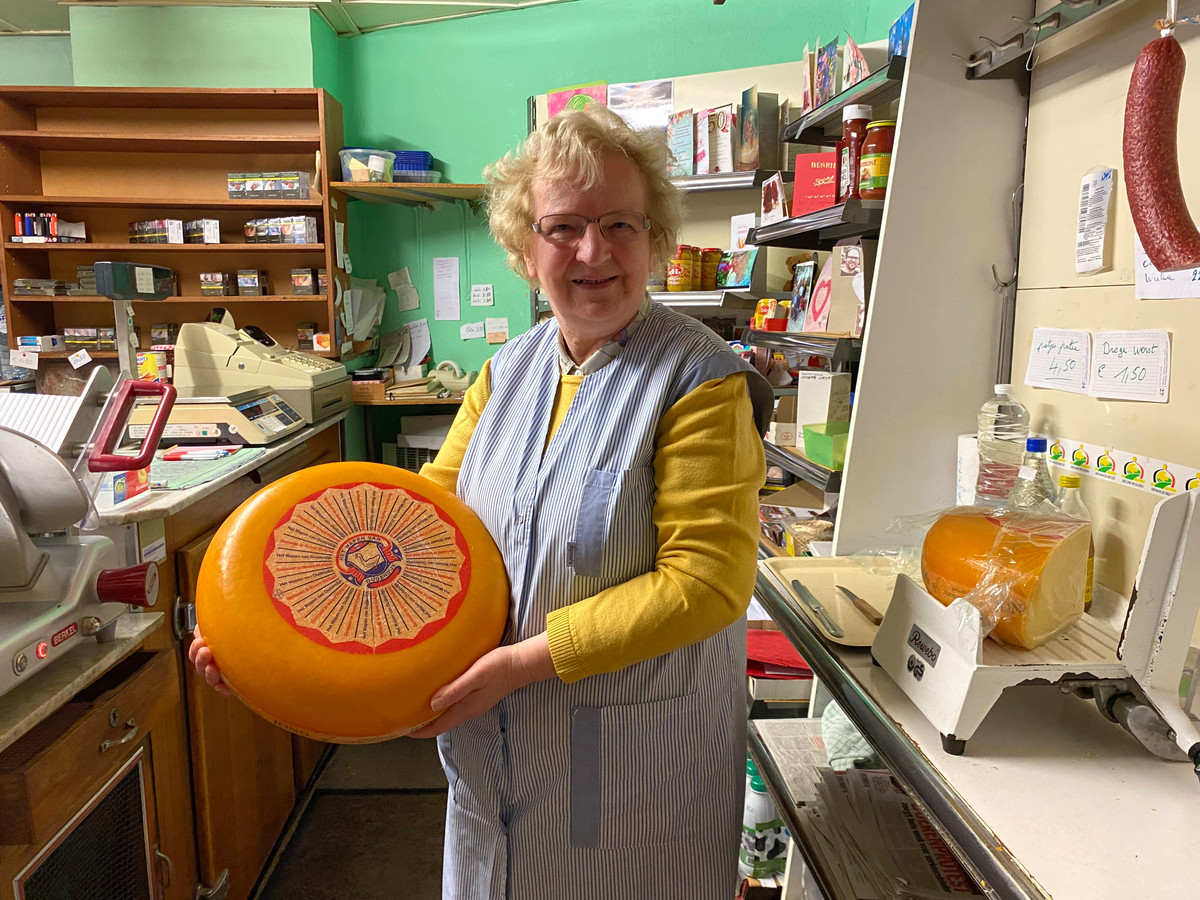 Laatste dagen voor buurtwinkel van Henriette