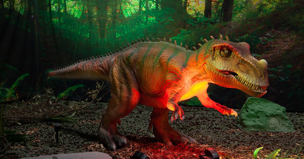 Levensgrote dinoexpo komt naar Klokgebouw in Eindhoven Eindhoven AD.nl
