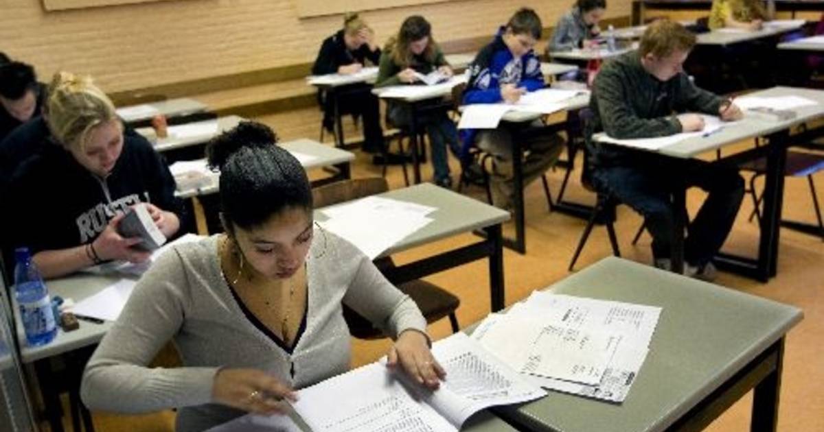 Meer Eindhovense jongeren stoppen met school Eindhoven ed.nl