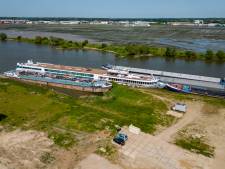 Gemeenteraad wil geen geheimzinnig gedoe over nieuwe asielboot Ambacht: ‘Gaat over veiligheid’
