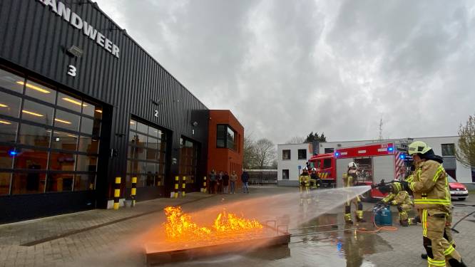 “Kalveren uit ‘strontput’ redden als laatste interventie? Dat kan tellen”: brandweerman Rik zwaait na bijna 45 dienstjaren af