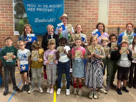 Basisschool ‘Wonderwijs’ wint boekenwedstrijd van afvalintercommunale IVBO