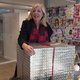 Margriet legt 100 trouwe abonnees in de watten met een mooi kerstpakket