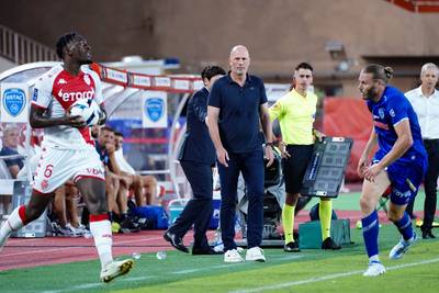 Football Talk. Philippe Clement en AS Monaco weer onderuit op eigen veld - Jérémy Doku staat weer aan de kant
