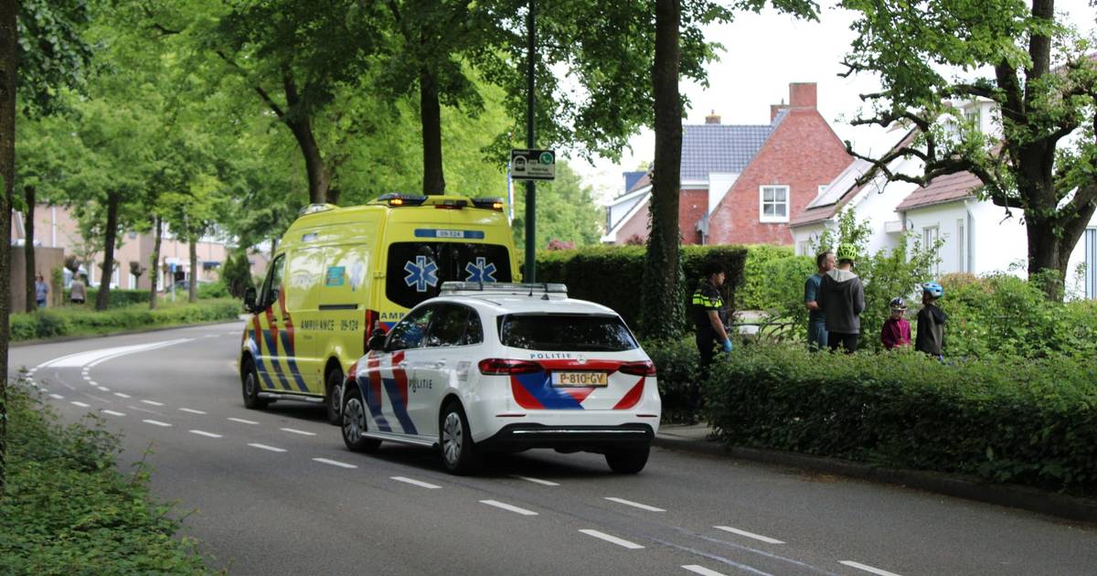 Jong meisje ernstig gewond bij ongeluk, ook traumahelikopter opgeroepen.