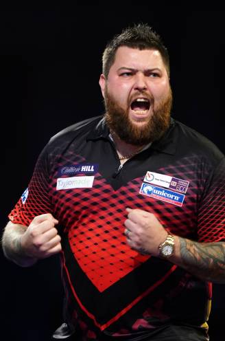 Smith wint laatste speeldag in Premier League, Cullen ten koste van Wright naar play-offs