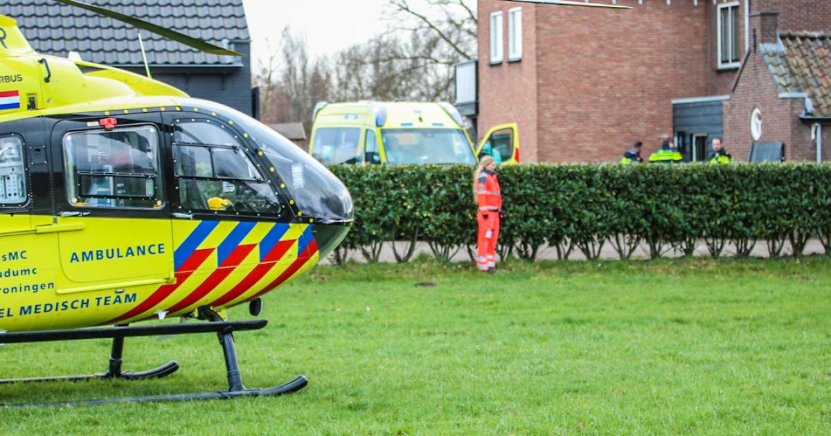 Kind zwaargewond bij ongeluk in Woudenberg, traumahelikopter rukt uit.