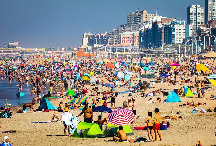 Scheveningen en warme dagen wat staat de badplaats te wachten