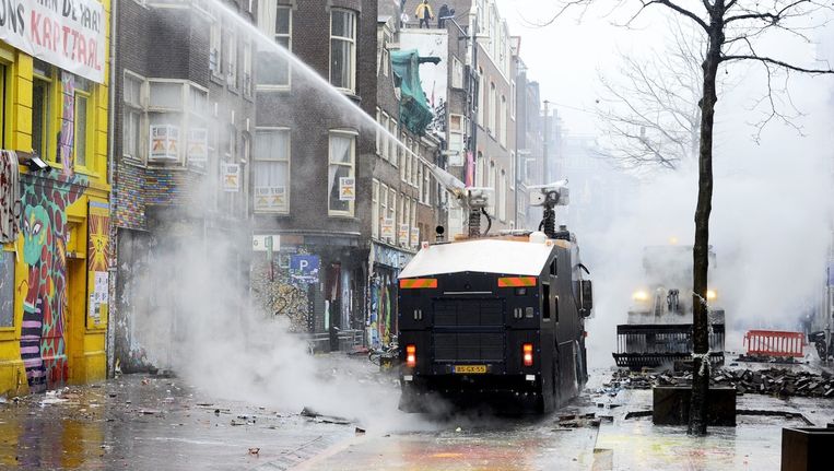 Ontruiming Tabakspanden Voorbij 19 Mensen Gearresteerd Het Parool