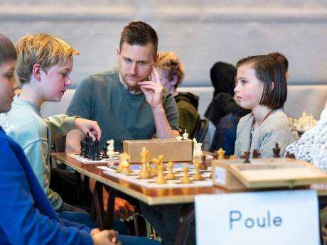 De belangrijke bijvangst van leren schaken op school: ‘Als ik nu boos ben, denk ik even na voor ik iets zeg’