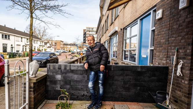 Arnhem klaar? Wippen maar! Wethouder wil NK Tegelwippen winnen, maar dat boeit niet iedereen: ‘Ik kan geen planten verzorgen’