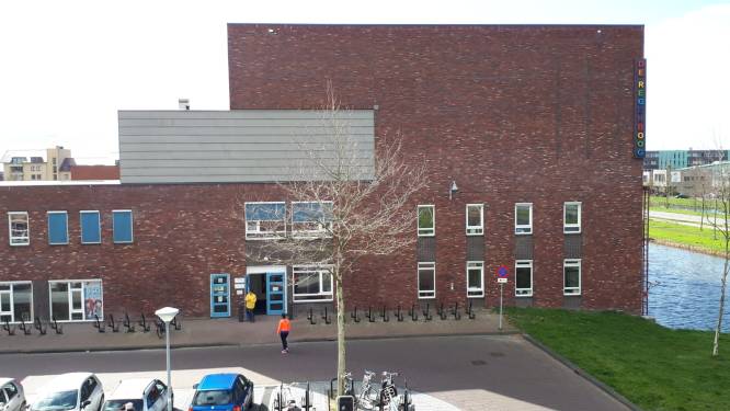 Basisschool stuurt antivaxers van plein weg: ‘School dient veilige haven en neutraal terrein te zijn’