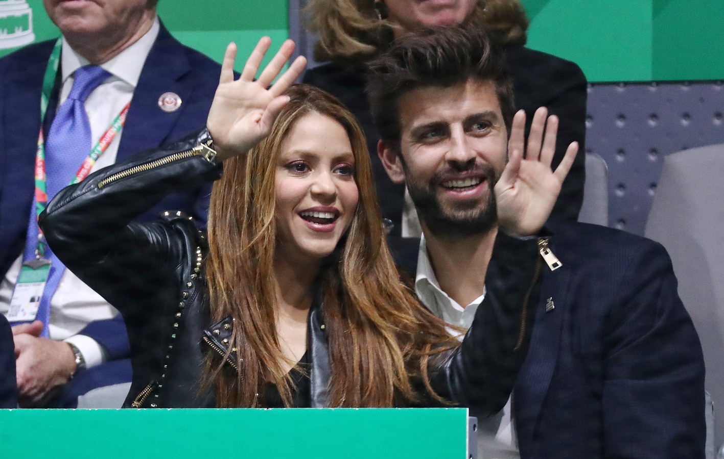 Shakira en Gerard Piqué uit elkaar na geruchten over vreemdgaan met 22jarige vrouw Foto AD.nl