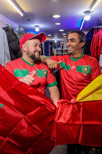Marokkaanse voetbalsupporters in de Antwerpse Seefhoek: “Toeterende auto’s, dansende mensen, alleen daarvoor zou ik willen dat Marokko wint”