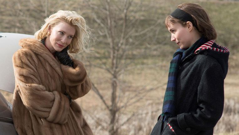 Cate Blanchett en Rooney Mara in de liefdesfilm Carol. Beeld  