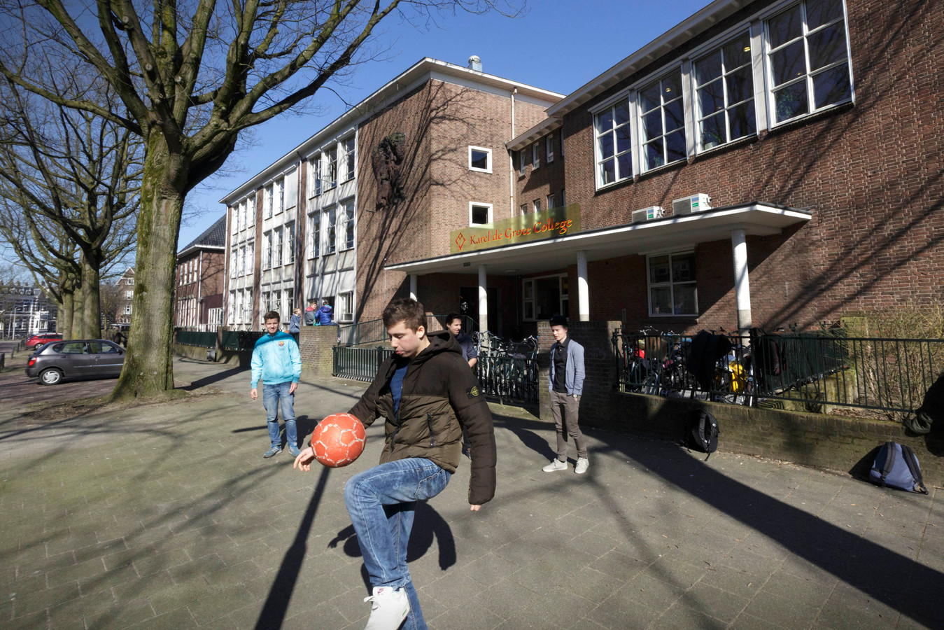 Karel de Grote College overvallen door