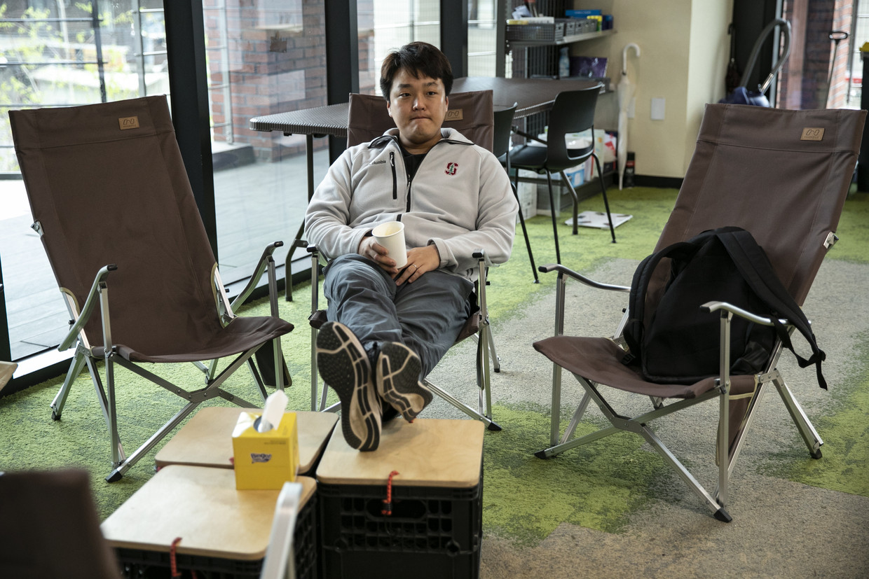 Medeoprichter en CEO van Terraform Labs Do Kwon in het bedrijfskantoor in Seoul. Beeld Woohae Cho / Getty Images
