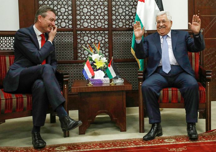 Tijdens zijn kennismakingsbezoek aan Israël en de Westelijke Jordaanoever ontmoet Halbe Zijlstra de Palestijnse president Abbas.