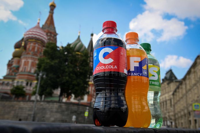 Prodotto in Russia: CoolCola, Fancy e Street soda sembrano sospettosamente Coca-Cola, Fanta e Sprite.