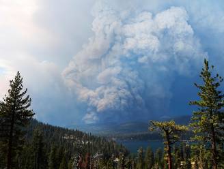 150 campinggasten in de val door bosbrand in VS