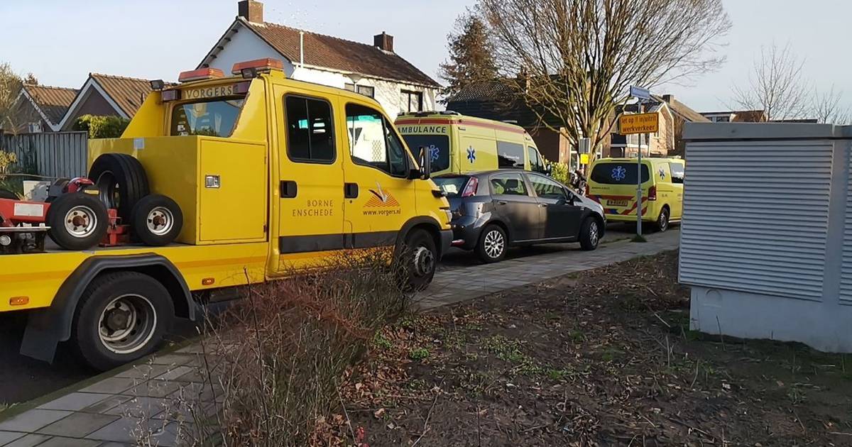 Ambulanceverpleegkundige betrokken bij ongeval in Hengelo.