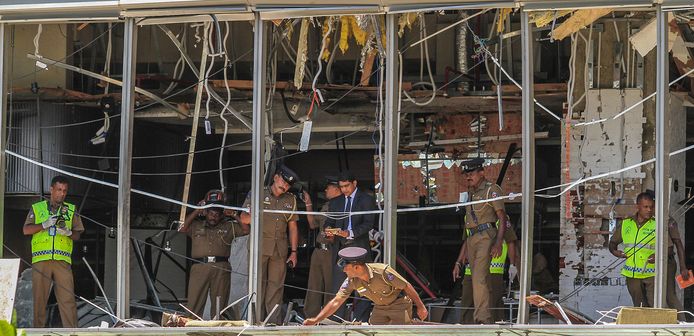 Het Shangri-La hotel in Colombo werd zwaar getroffen.