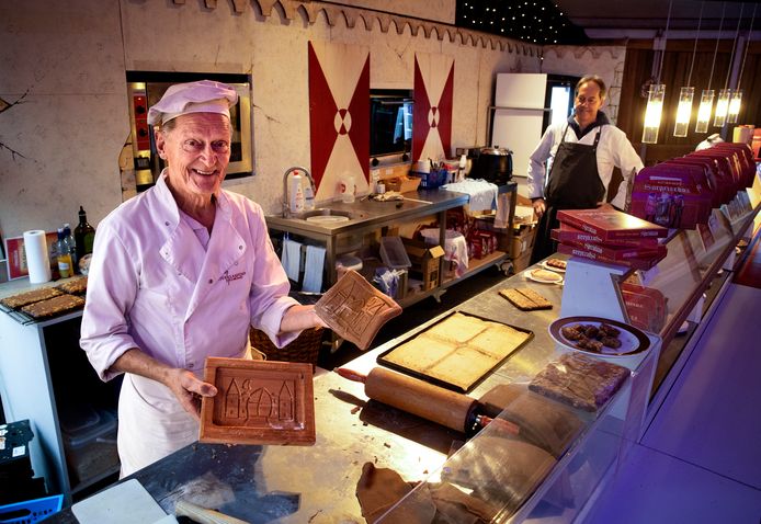 Voormalig bakker Marcel van Gerwen regelt al tijden de horeca bij het Kasteel van Sinterklaas in Helmond.